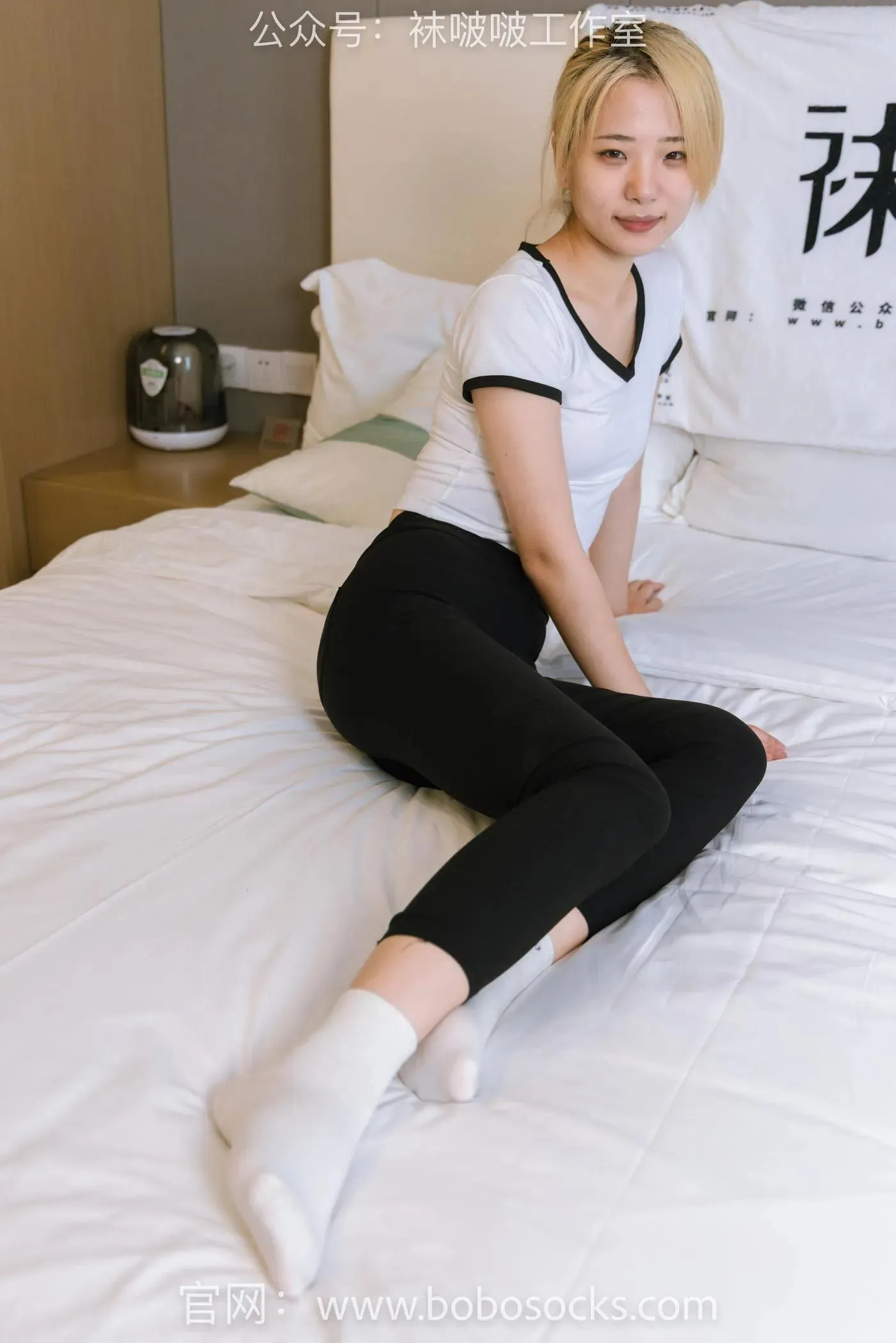 [BoBoSocks袜啵啵]NO.122 小淳-高跟长靴、白棉袜 [149P]插图3